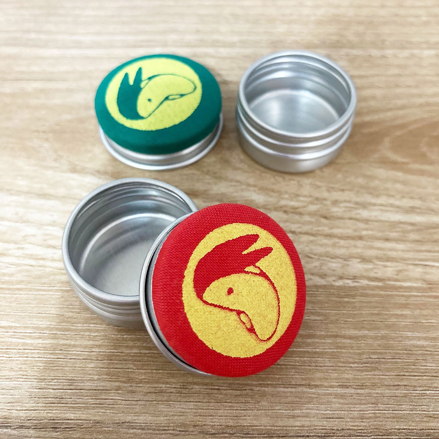 うさぎ缶→完売 汎用うさぎ 汎用うさぎ 缶バッジ 【WRAP FACE】 缶バッジ (Zピン
