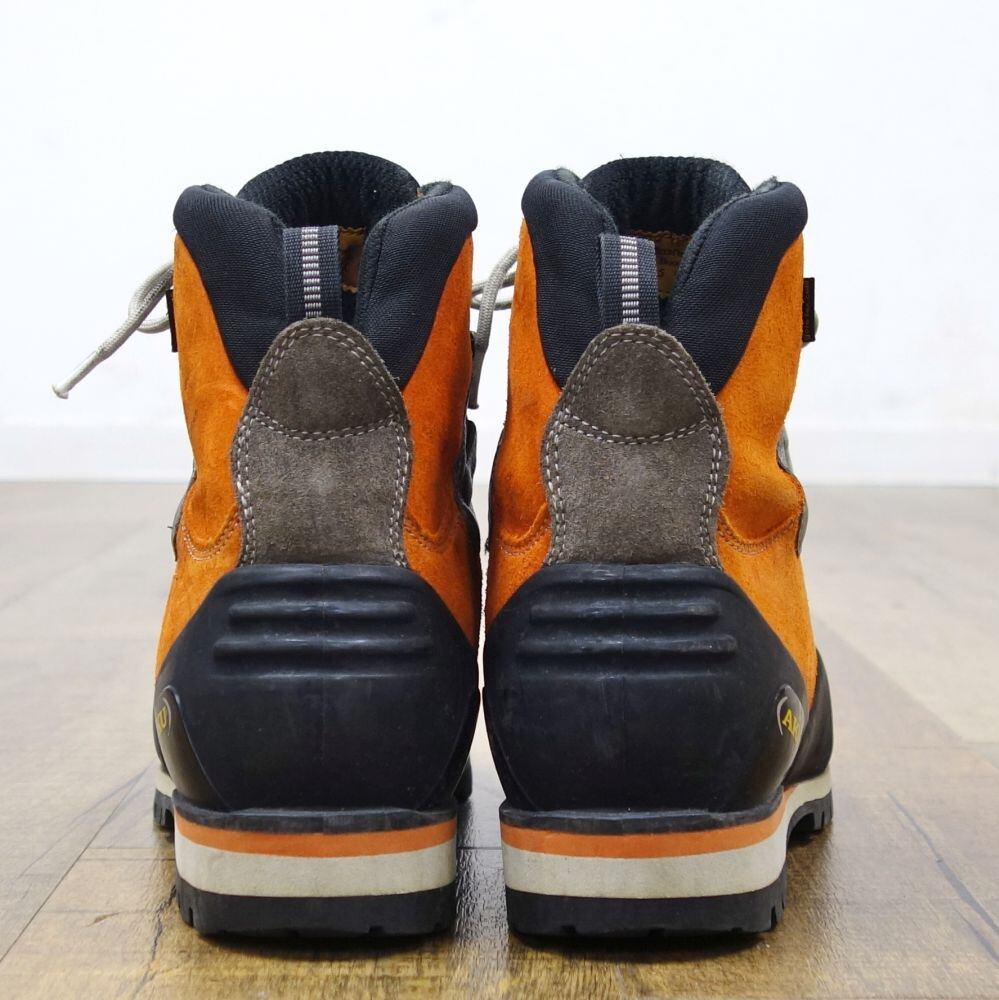 アク AKU FITZROY GTX フィッツロイ UK7.5 約26.5cm相当 登山 靴