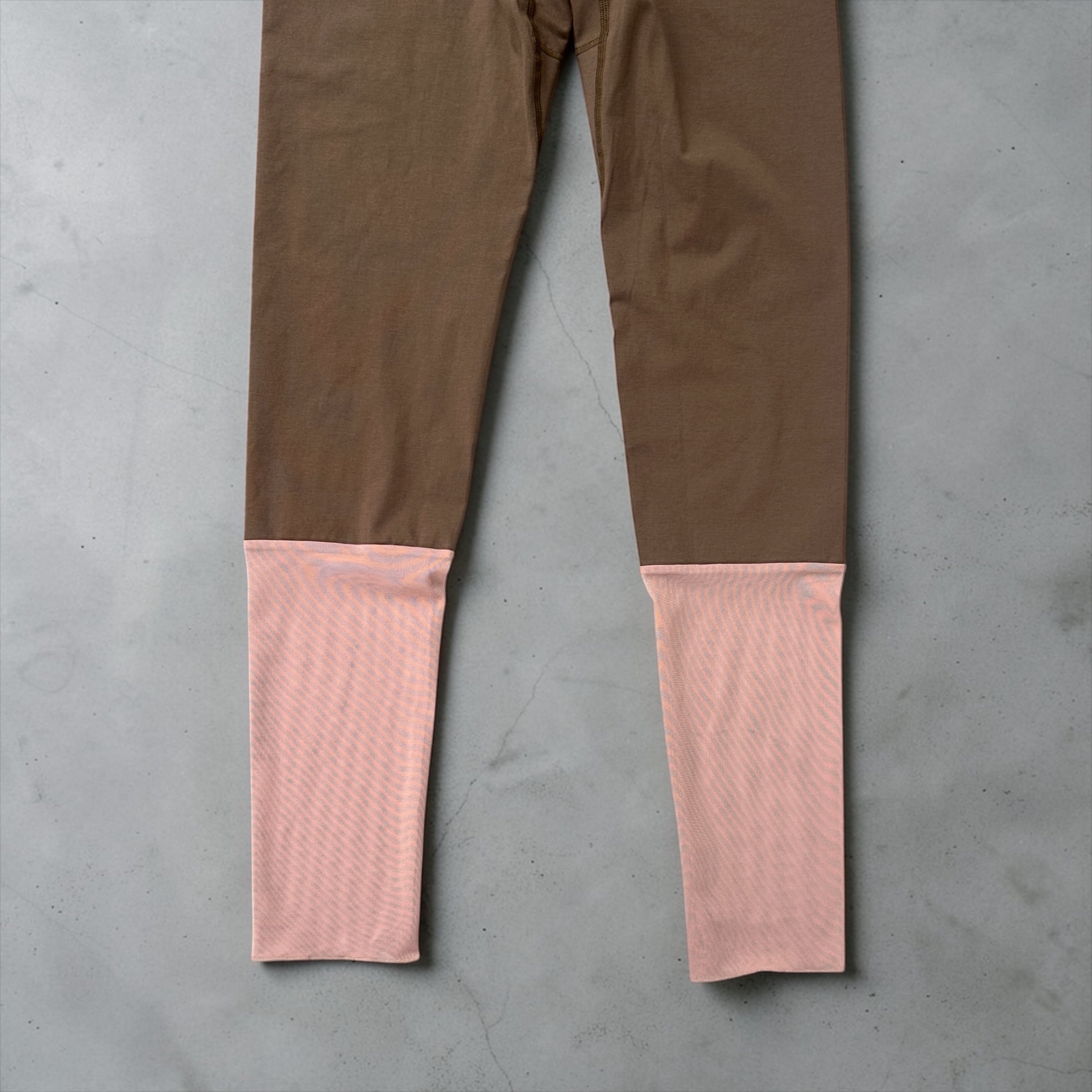 OVERNEATH  [NETCOMBO LEGGINGS]