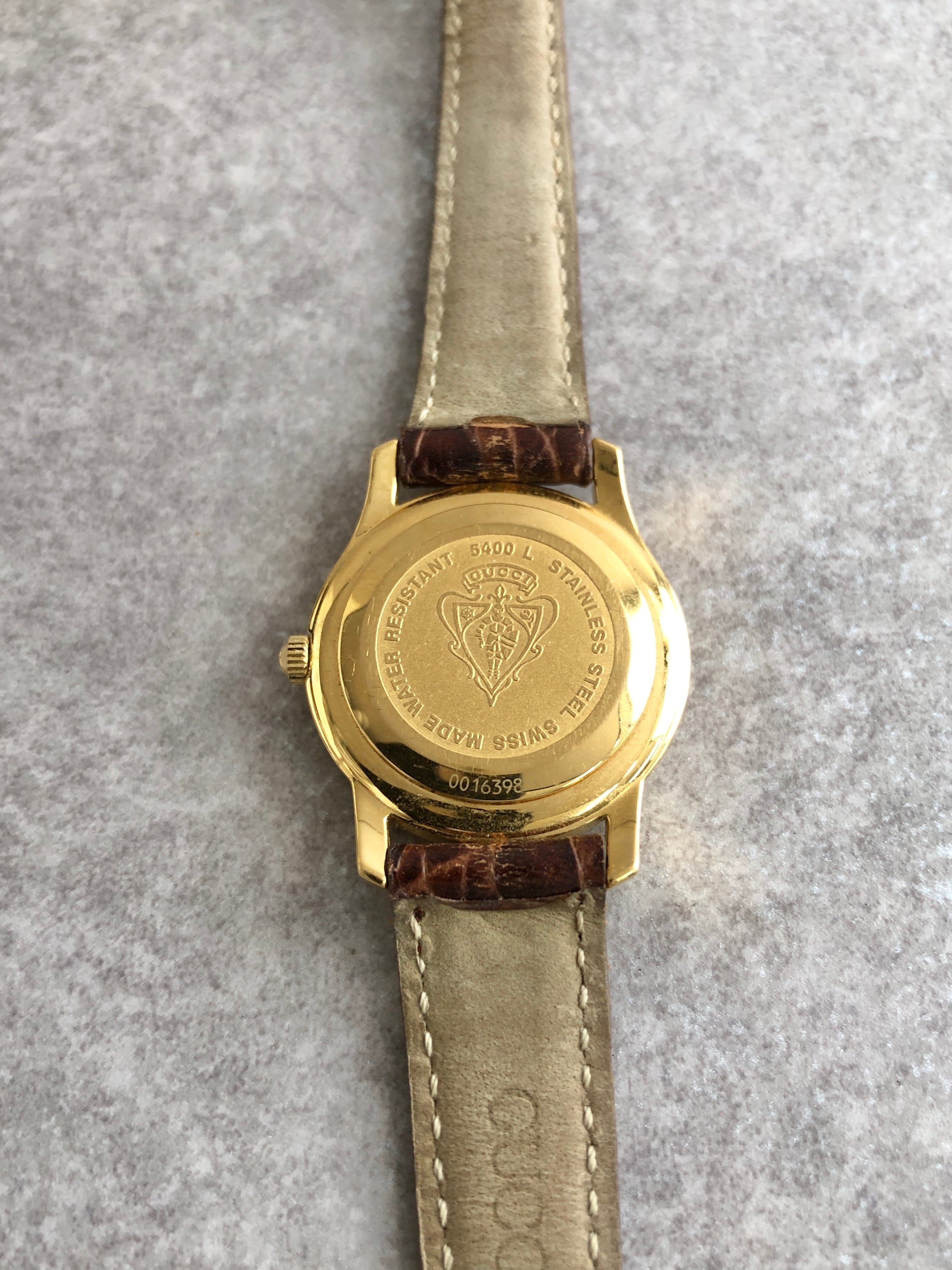 GUCCI グッチ 腕時計 ゴールド×ブラウン ローマ文字 ステンレス