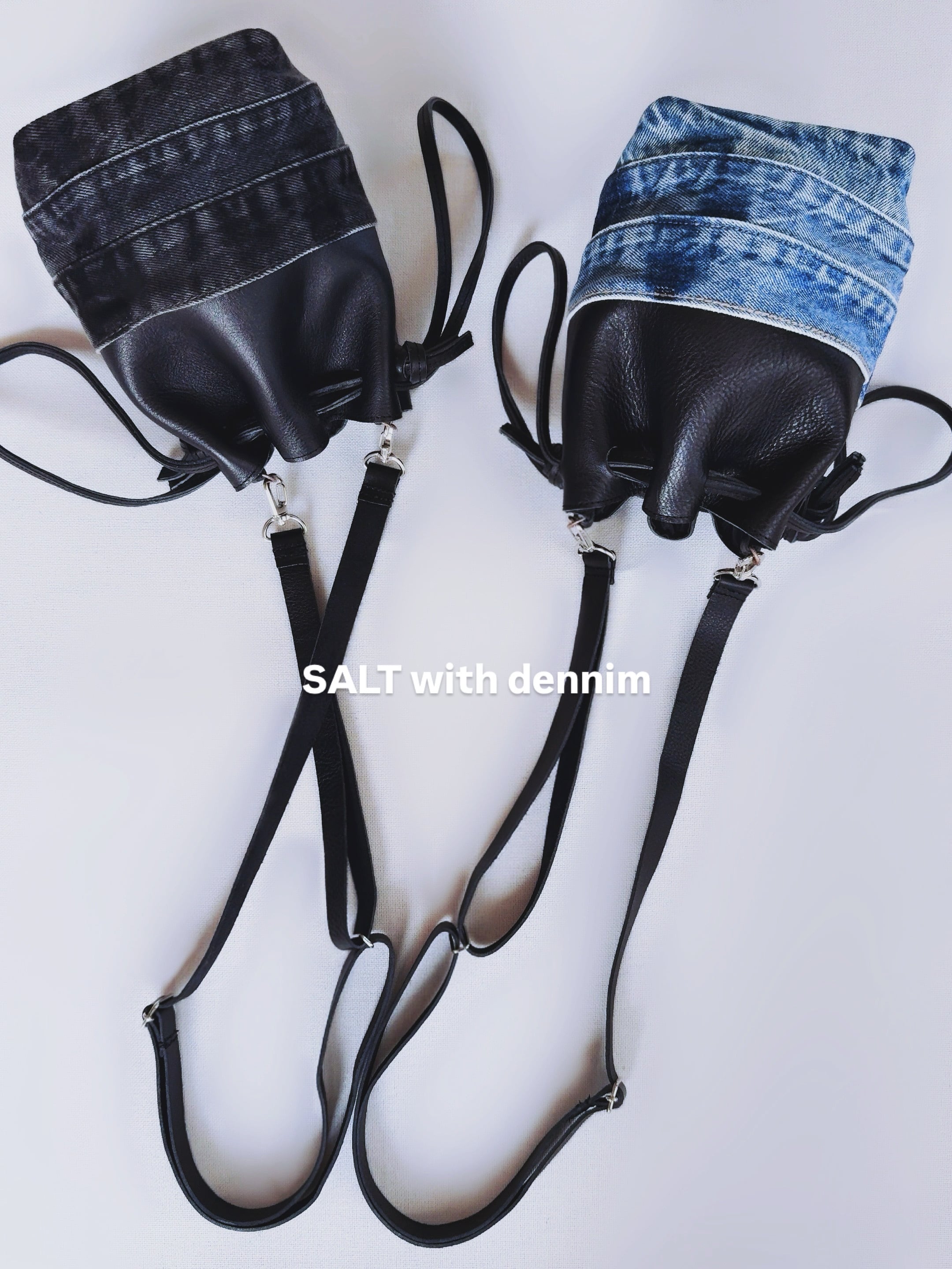 デニムレザードローストリングバッグ