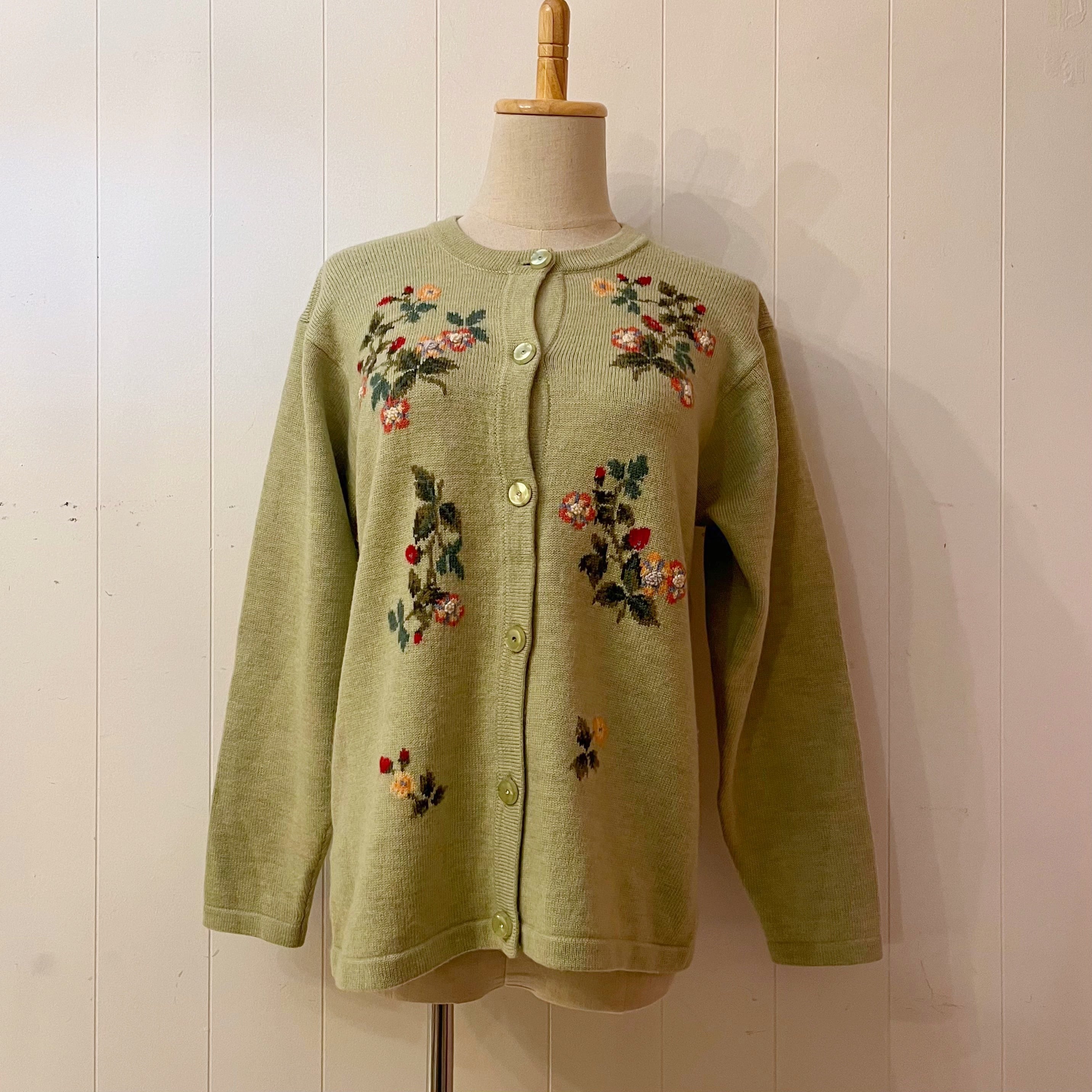 strawberry flower light green cardigan