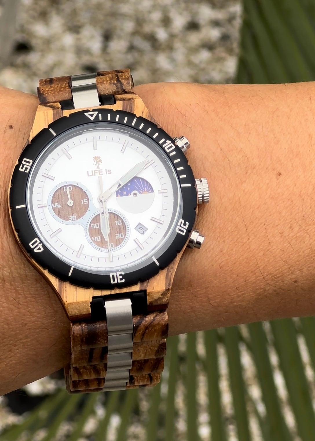 LIFE is 7th anniversary 木製時計 chronograph ￥29,800