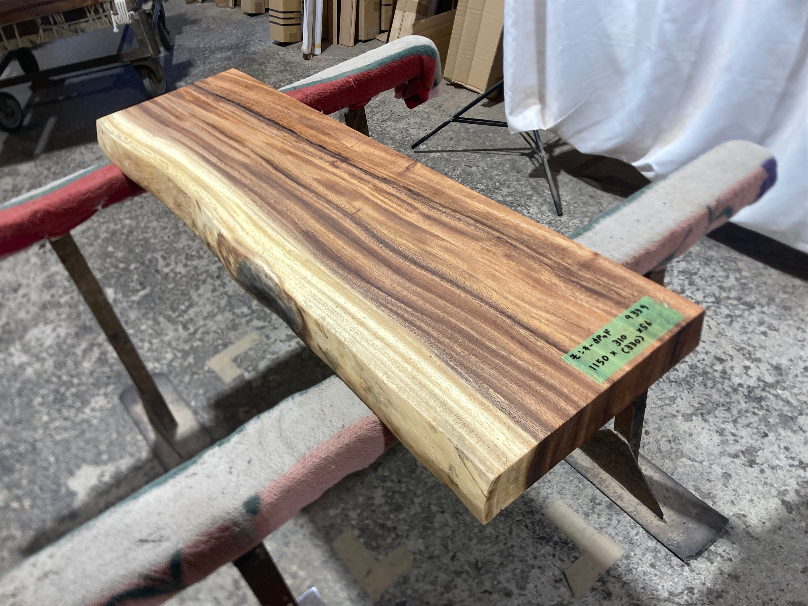 花台 | 銘木無垢材一枚板の来宝綜合銘木工業株式会社オンラインストア