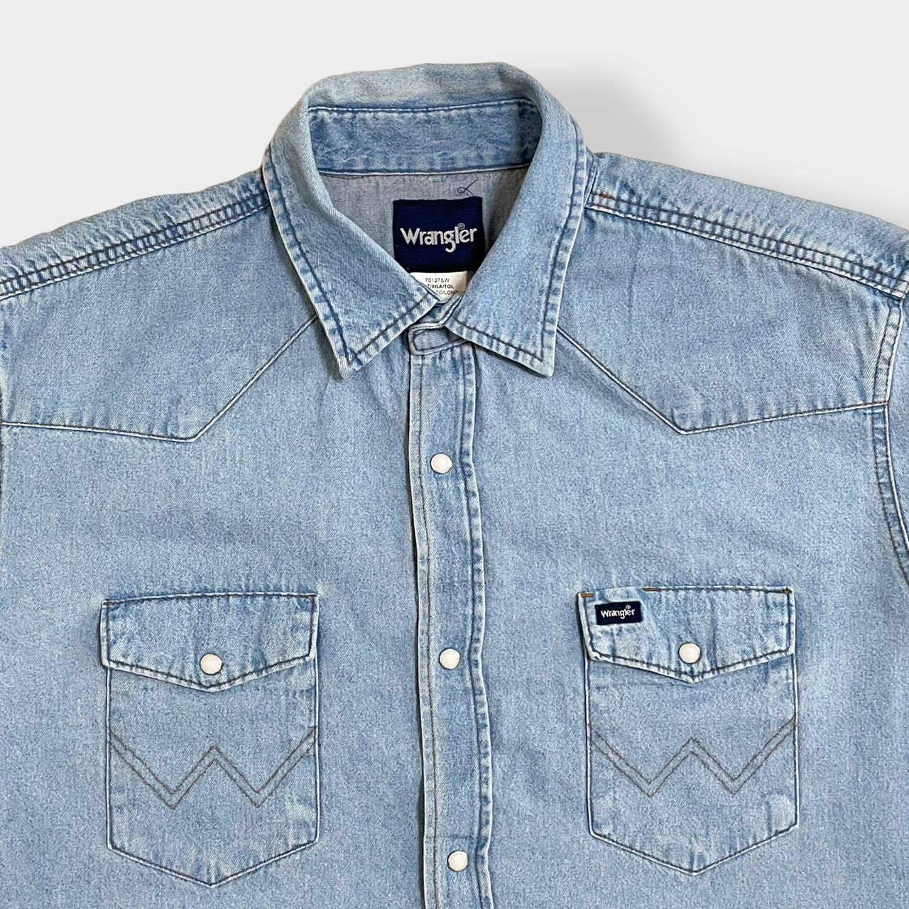 【Wrangler】ウエスタンデニムシャツ デニムシャツ ウエスタンシャツ ショルダーヨーク フラップポケット XLT 長身 ビッグシルエット ラングラー 胸パッチ us古着