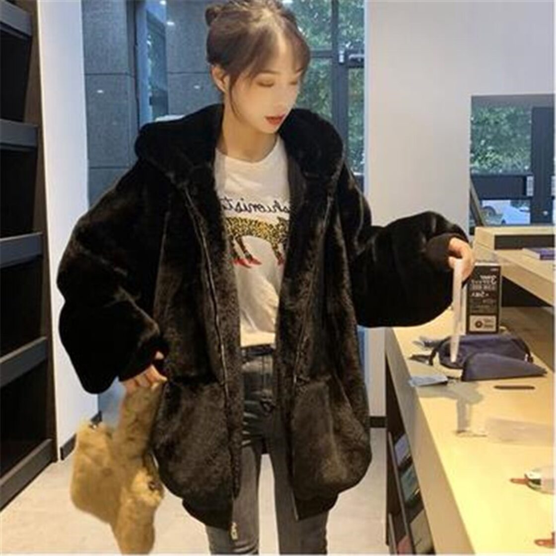 大人の秋コーデに韓国版 中・長セクションジッパー 模造ウサギ毛皮 