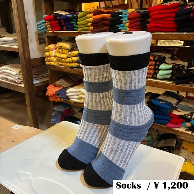 TOPANGA Socks　Lady's 　チューブソックス　ライトグレー×ブルーグレー　靴下　レディース　ボーダー　ストライプ　クルーソックス　ギフト　プレゼント　