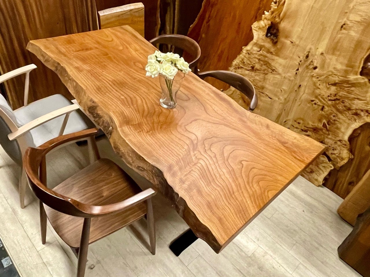 ケヤキ 玉杢 一枚板 1870×820-740-880×65 20766 | 千年家具 - 一枚板  