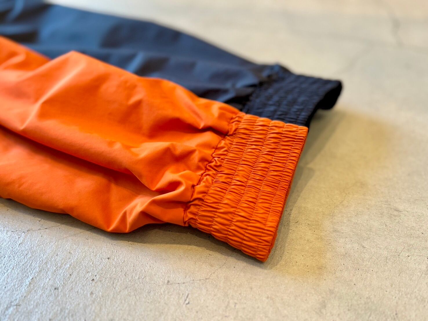 .*N様 SASSAFRAS ナイロンジャケット オレンジ Digs Crew Bud Jacket（ディグスクルーバドジャケット）”Nylon