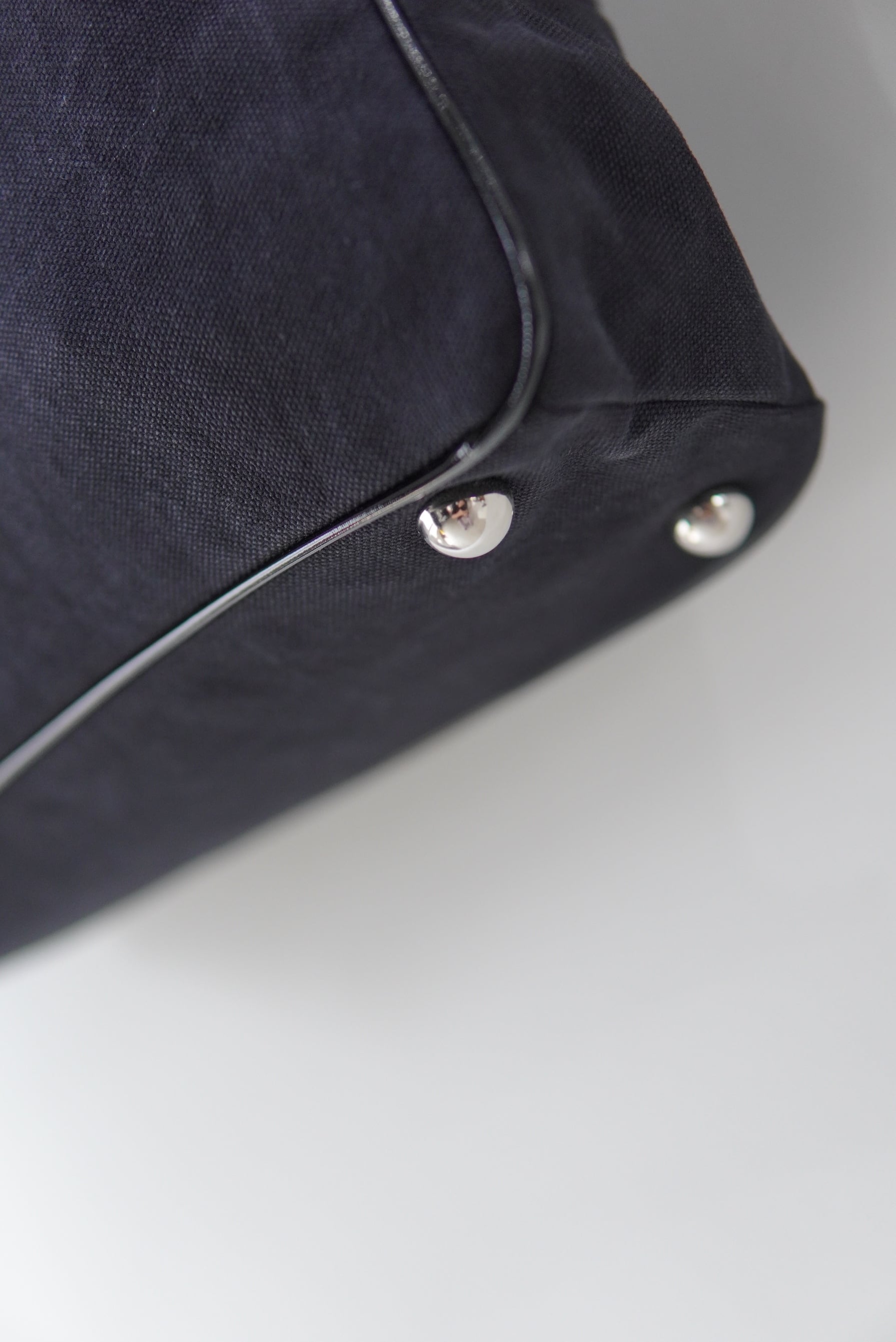 MASU / EXPLORER TOTE BAG / BLACK | POETRY