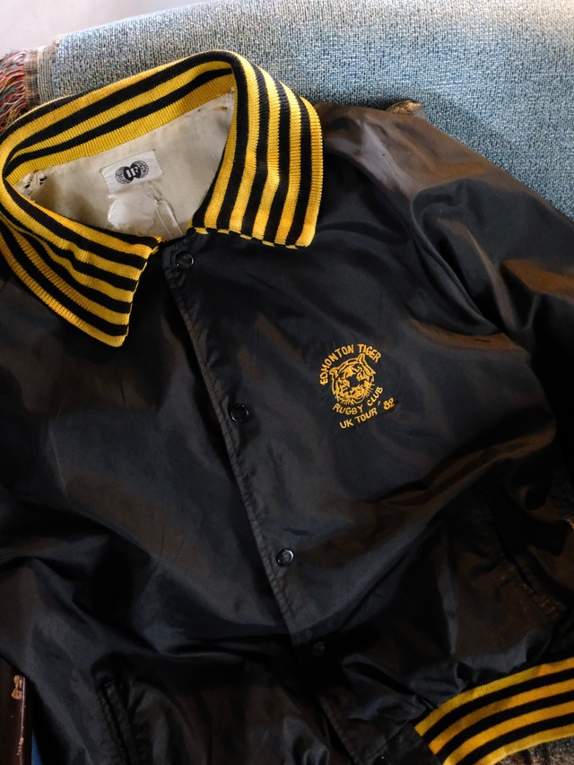 Used EDMONTON TIGER RUGBY CLUB stadium jumper
