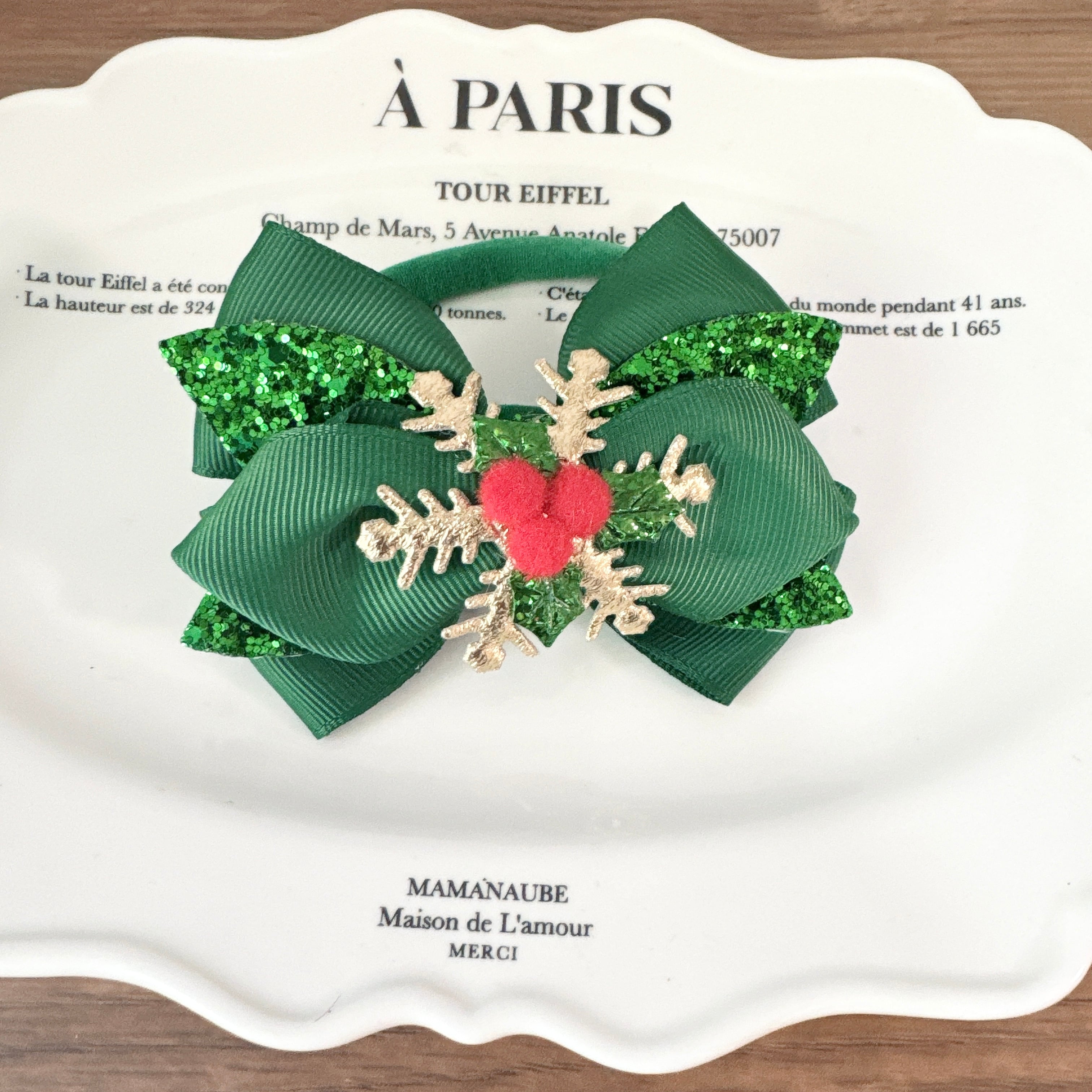 クリスマス*柊リボンヘアバンド(後ろ支え付き)