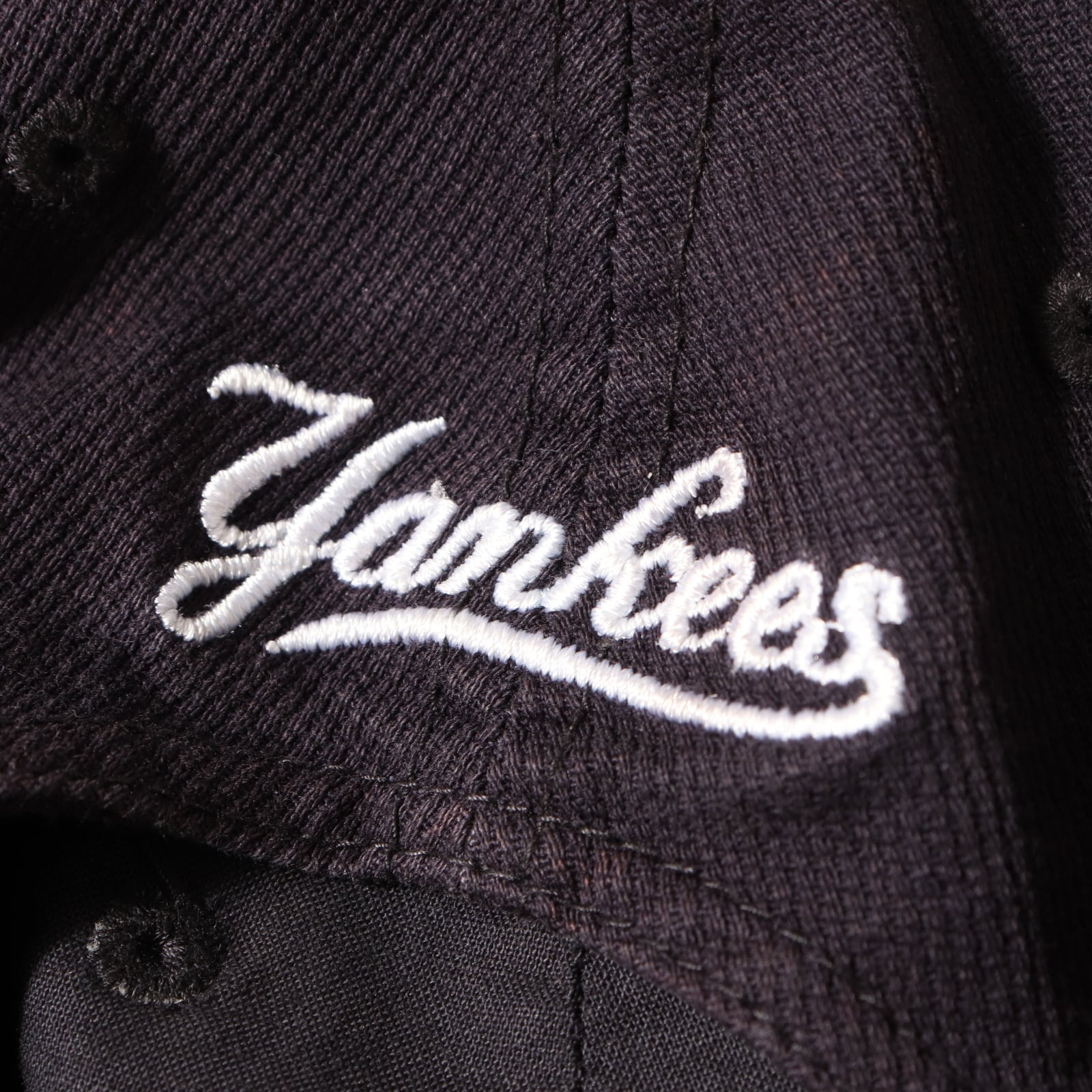 NIKE ヤンキース 90s 刺繍キャップ Yankees ナイキ ネイビー NIKE ヤンキース 90s 刺繍キャップ Yankees ナイキ ネイビー