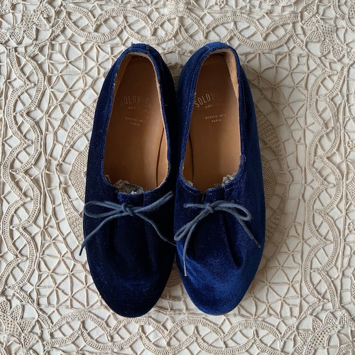 SOLOVIERE blue velour shoes