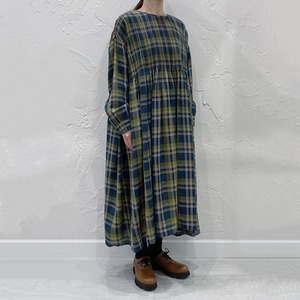 maison de soil WOOL COTTON TWILL WEAVE CHECK CREW NECK P/O DRESS WITH MINI PINTUCK