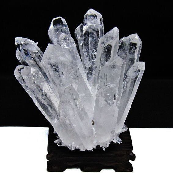 1.1Kg 水晶 クラスター 水晶 原石 台座付属 一点物 182-8364