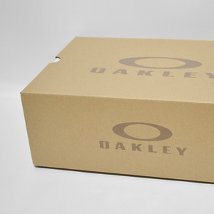 Oakley® LIGHT BREATHE