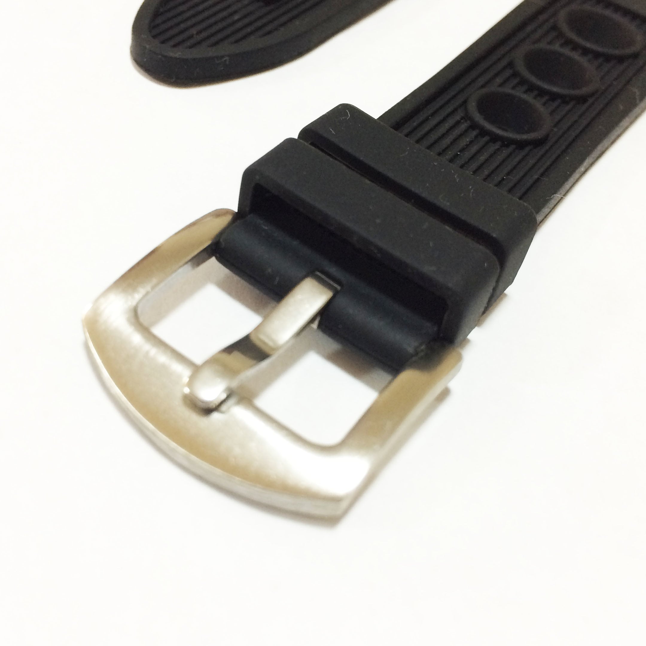 シリコンラバーベルト オーシャンレーサータイプ（ブラック）22mm