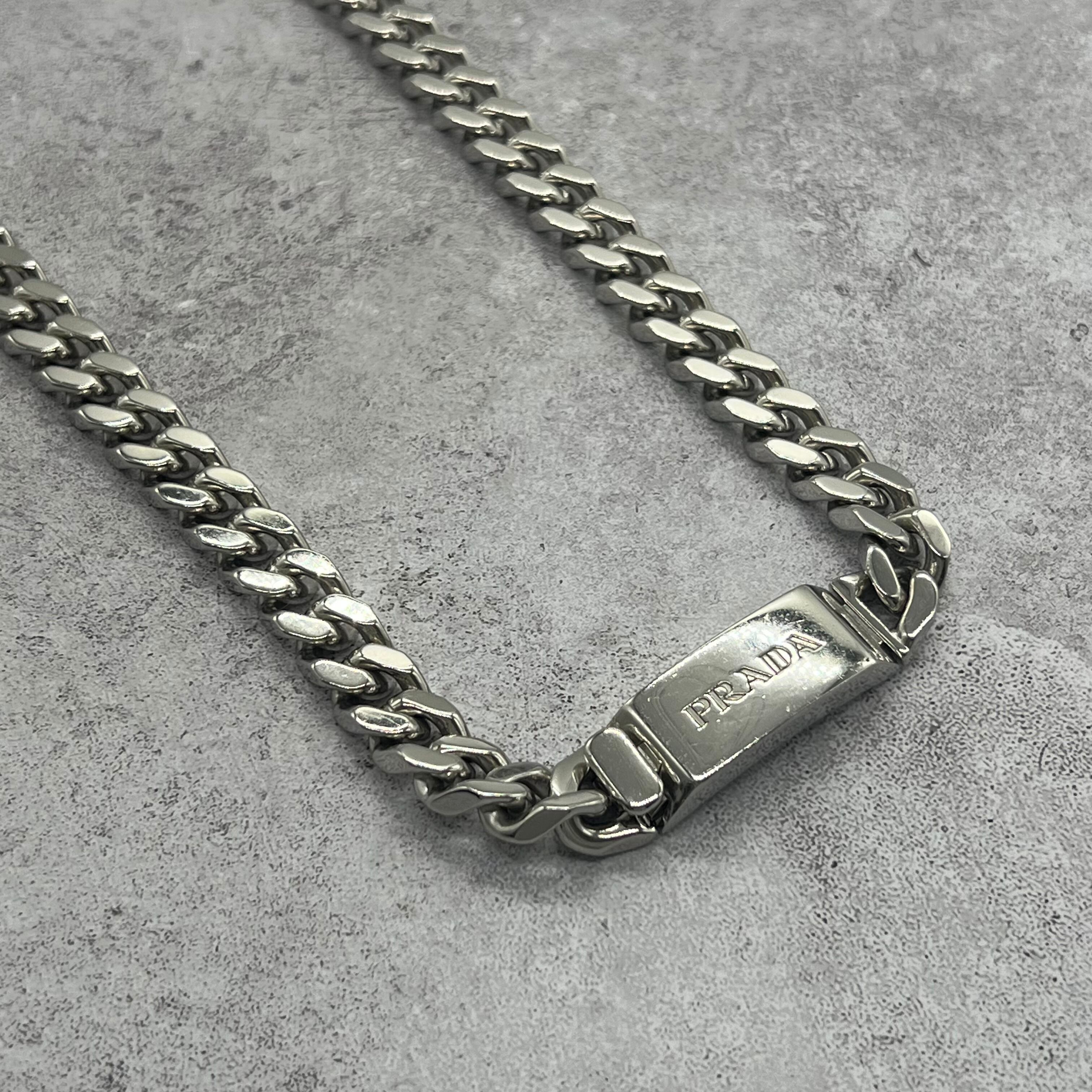 プラダ PRADA ロゴ チェーン ネックレス Ag925