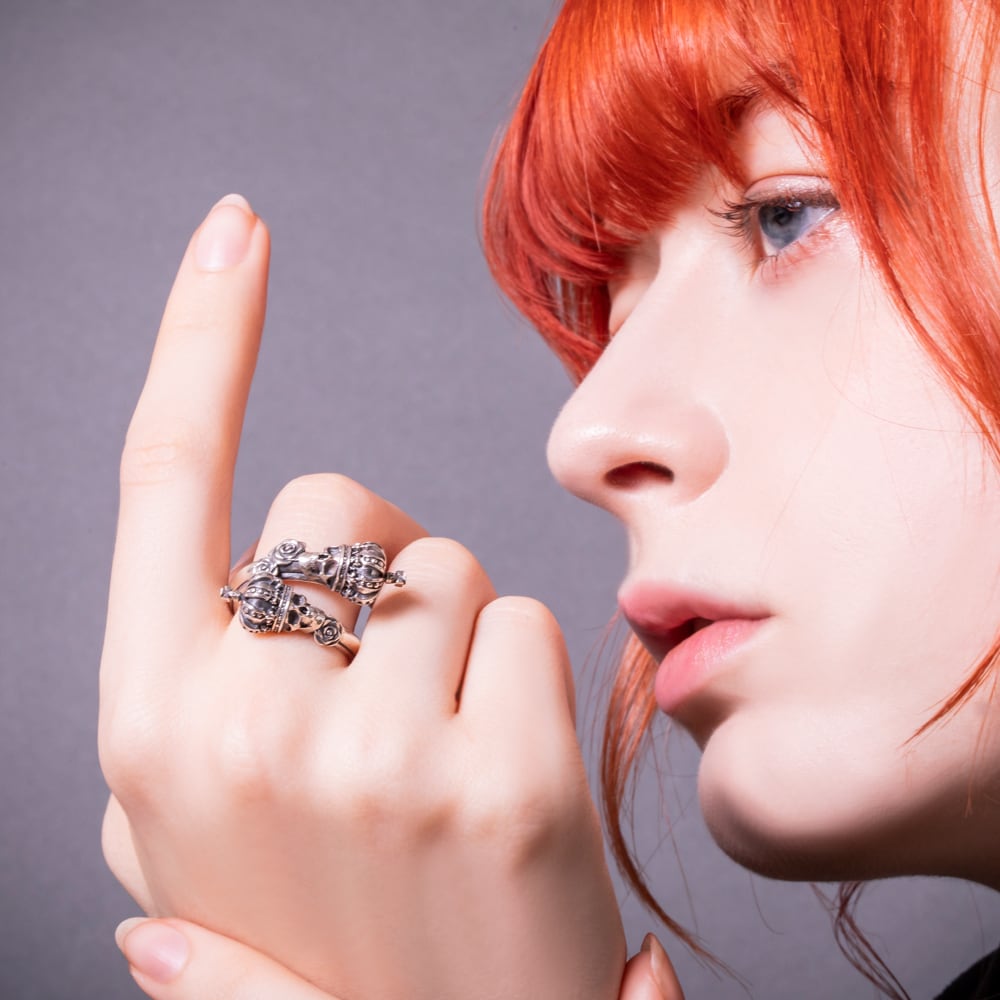 ツインスカルクラウンリング 指輪 AKR0079 Twin Skull Crown Ring