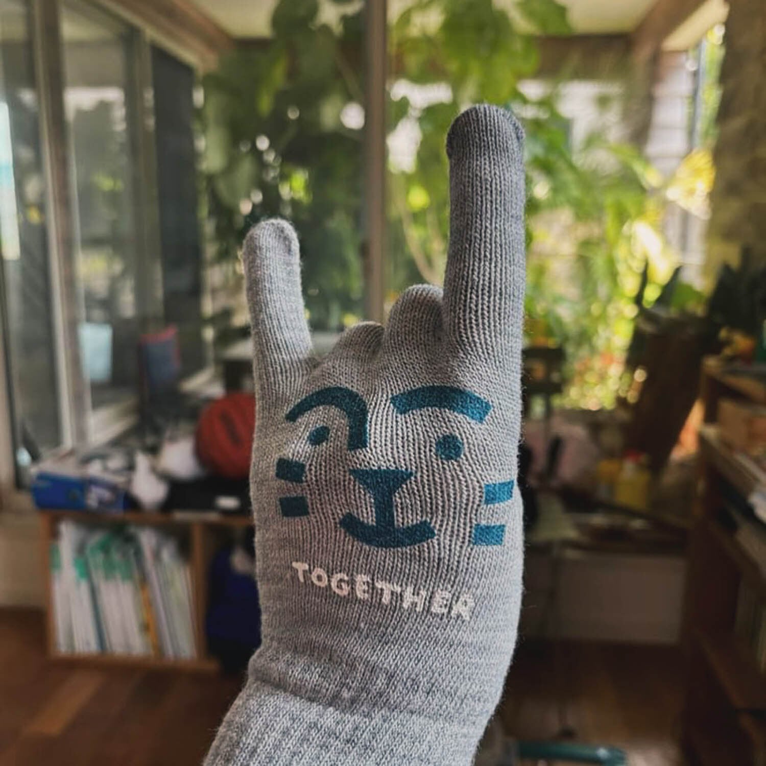 ユナイテッドパズモダン仔魚ブルーギンガムチェック柄リボンタイとリード付 (中) 総柄一覧 - PUNYUS Online Store ⁄ 公式通販