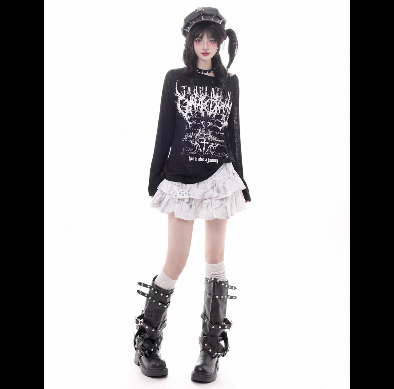ブラックorホワイトskirt