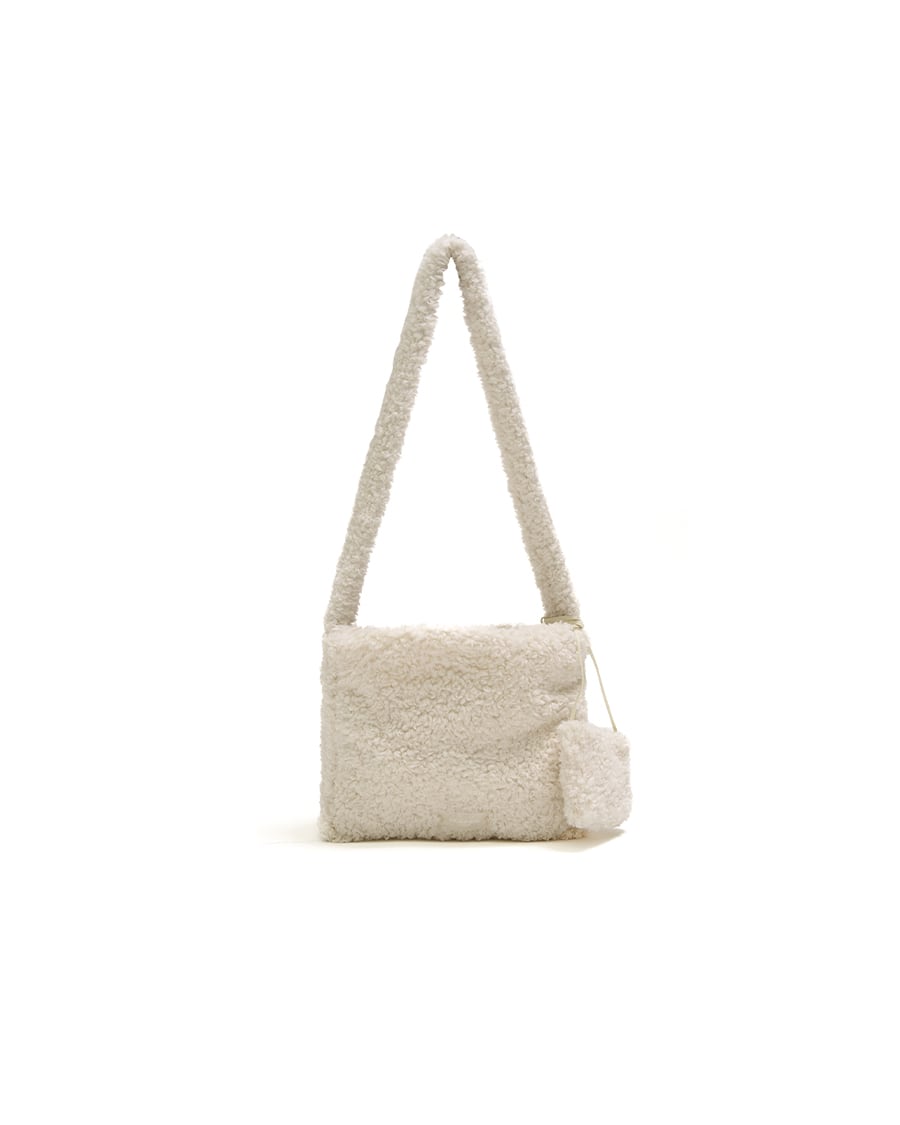 ☆BABYMONSTER アヒョン 着用！！【NOIRNINE】Teddy Fur Cross Bag