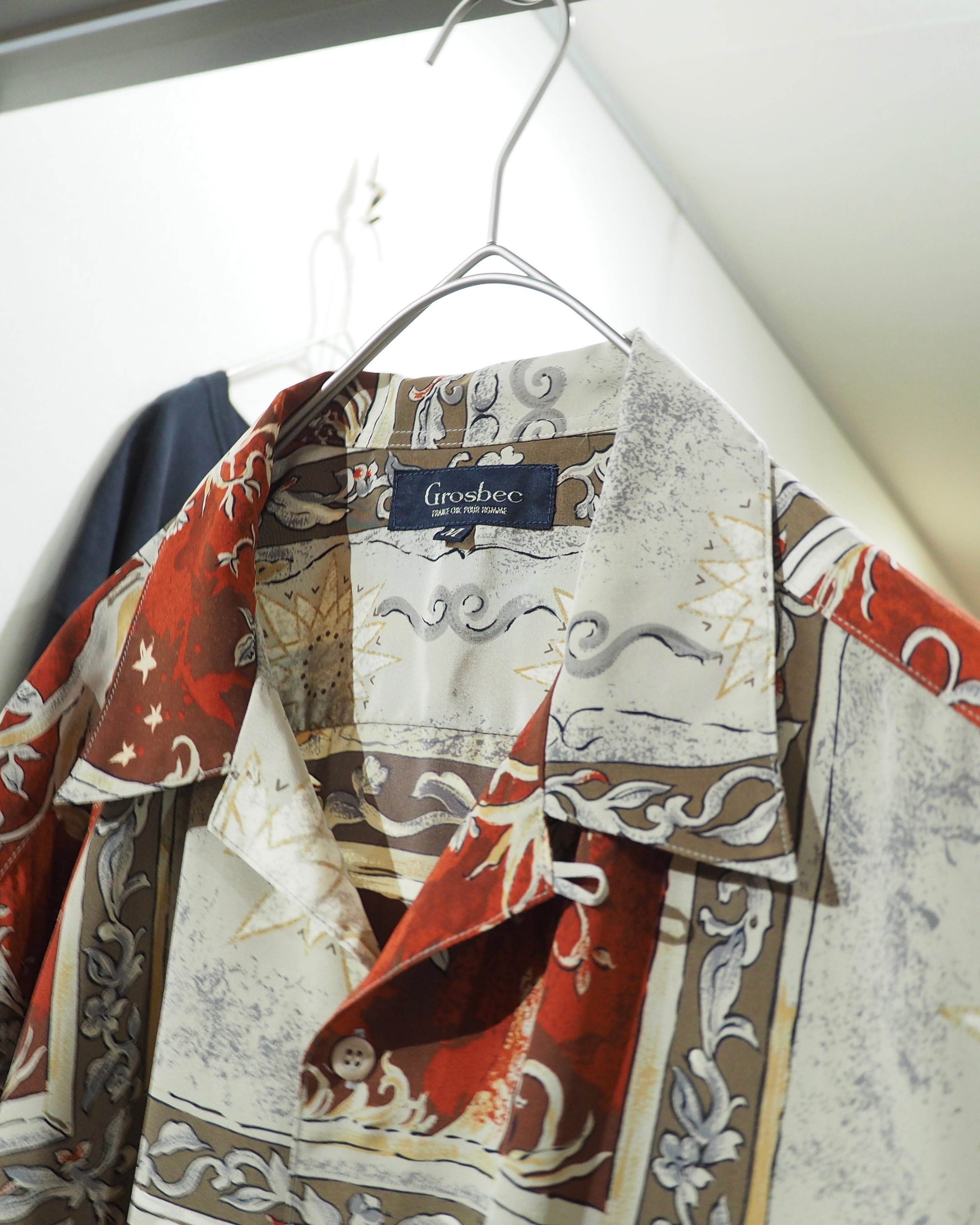 1990s Beautiful Baroque pattern vintage loose SS Open collar Shirt
