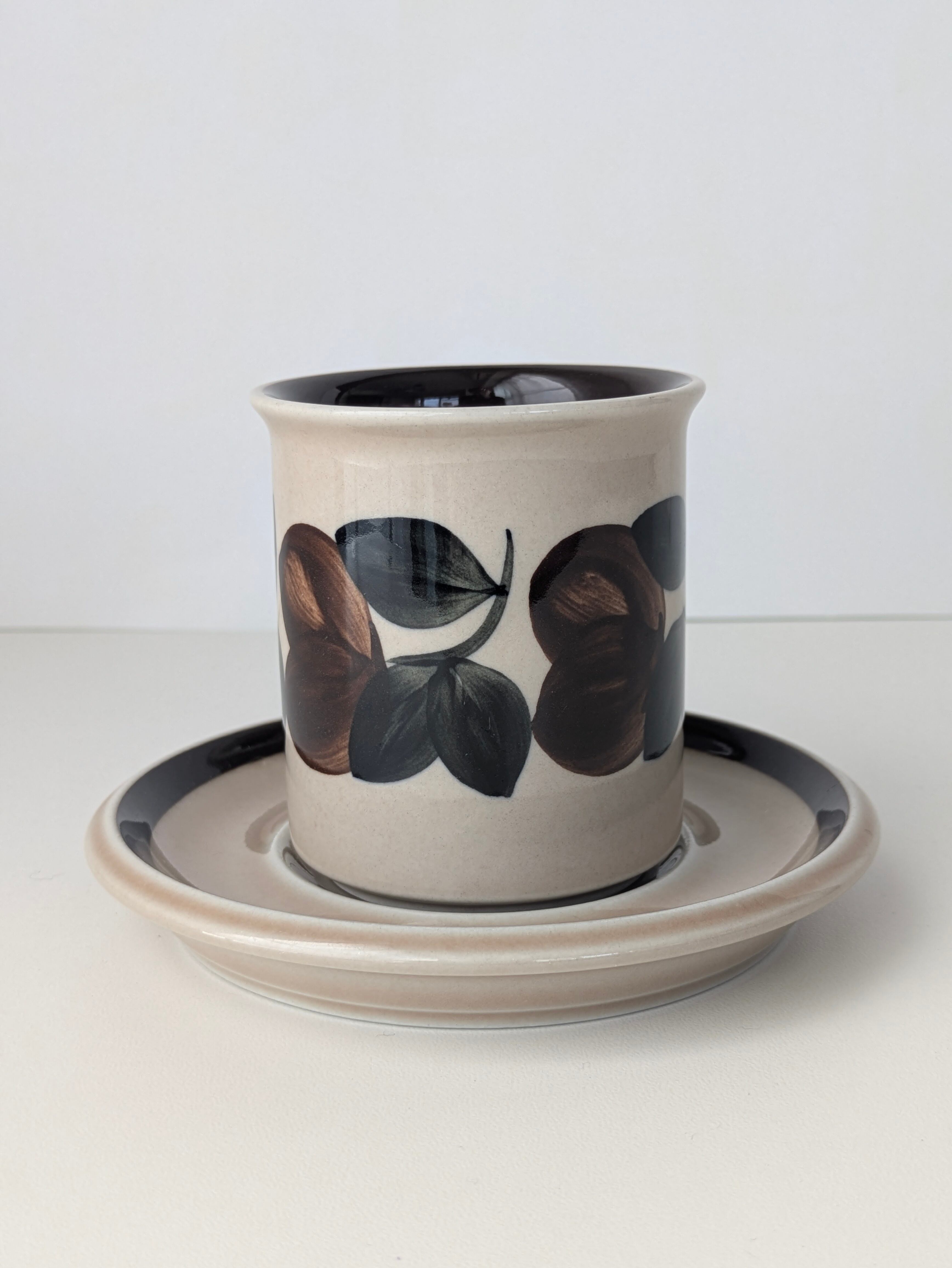 ARABIA ruija/アラビア ルイヤ コーヒーカップ&ソーサー | のんびり