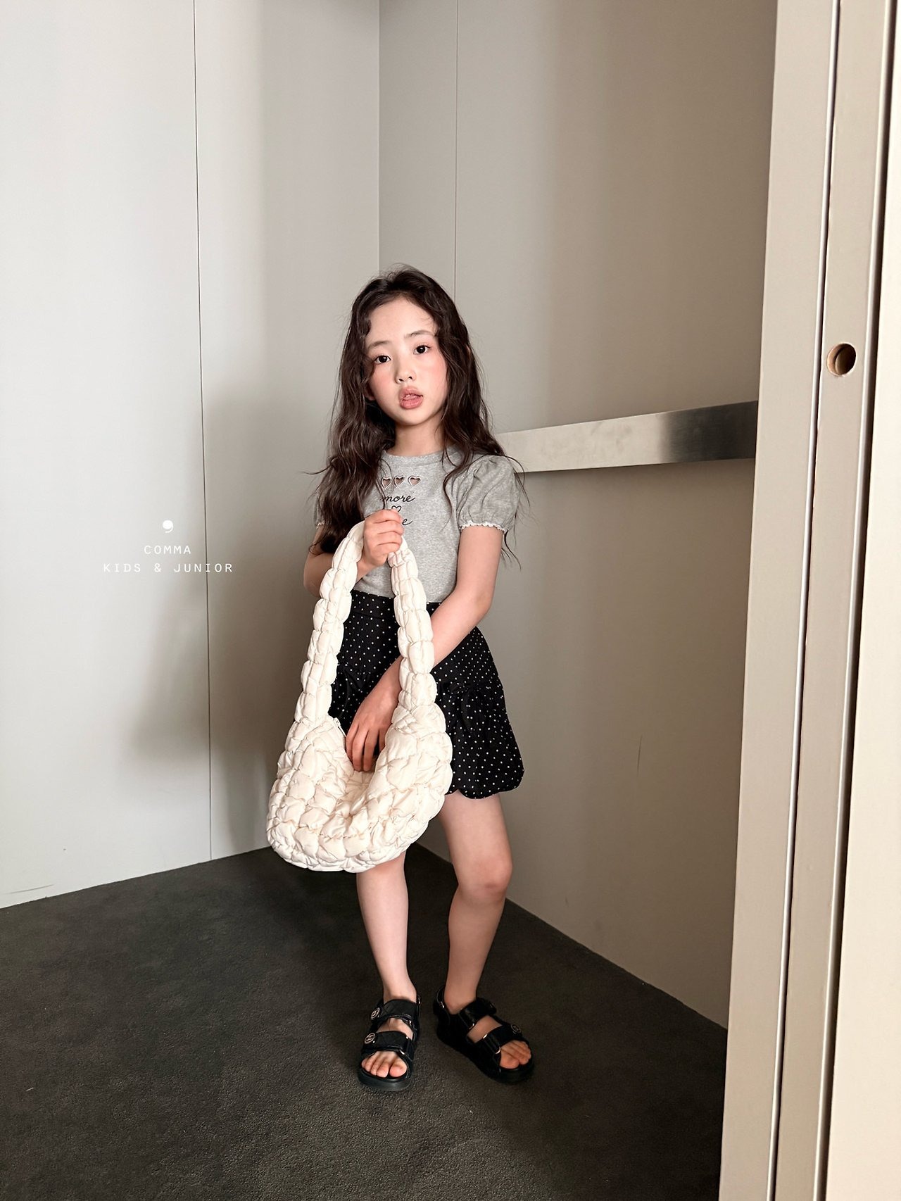 [COMMA] Punching Puff Tee / [콤마] 펀칭퍼프티