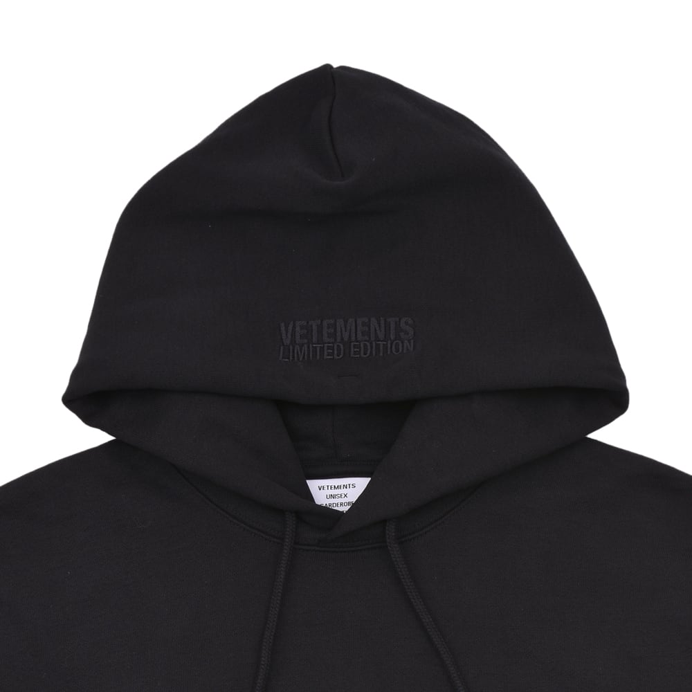 VETEMENTS】METAL EMBROIDERED OVERSIZED HOODIE | AYIN