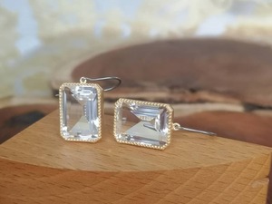 ピアス　100100194　ラージクリスタルピアス/ミル打ち