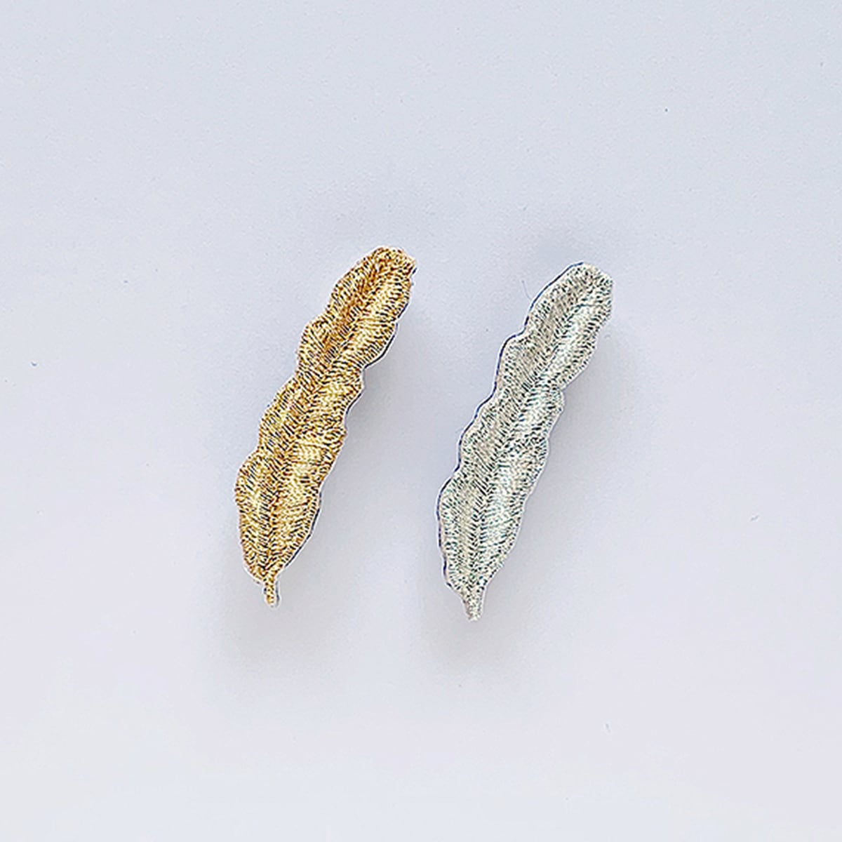 刺繍ブローチ ga.la (br-228）2色