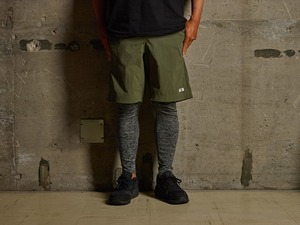 VEGETATION×NEWCURRENTWORKS MOVING SHORT PANTS KHAKI