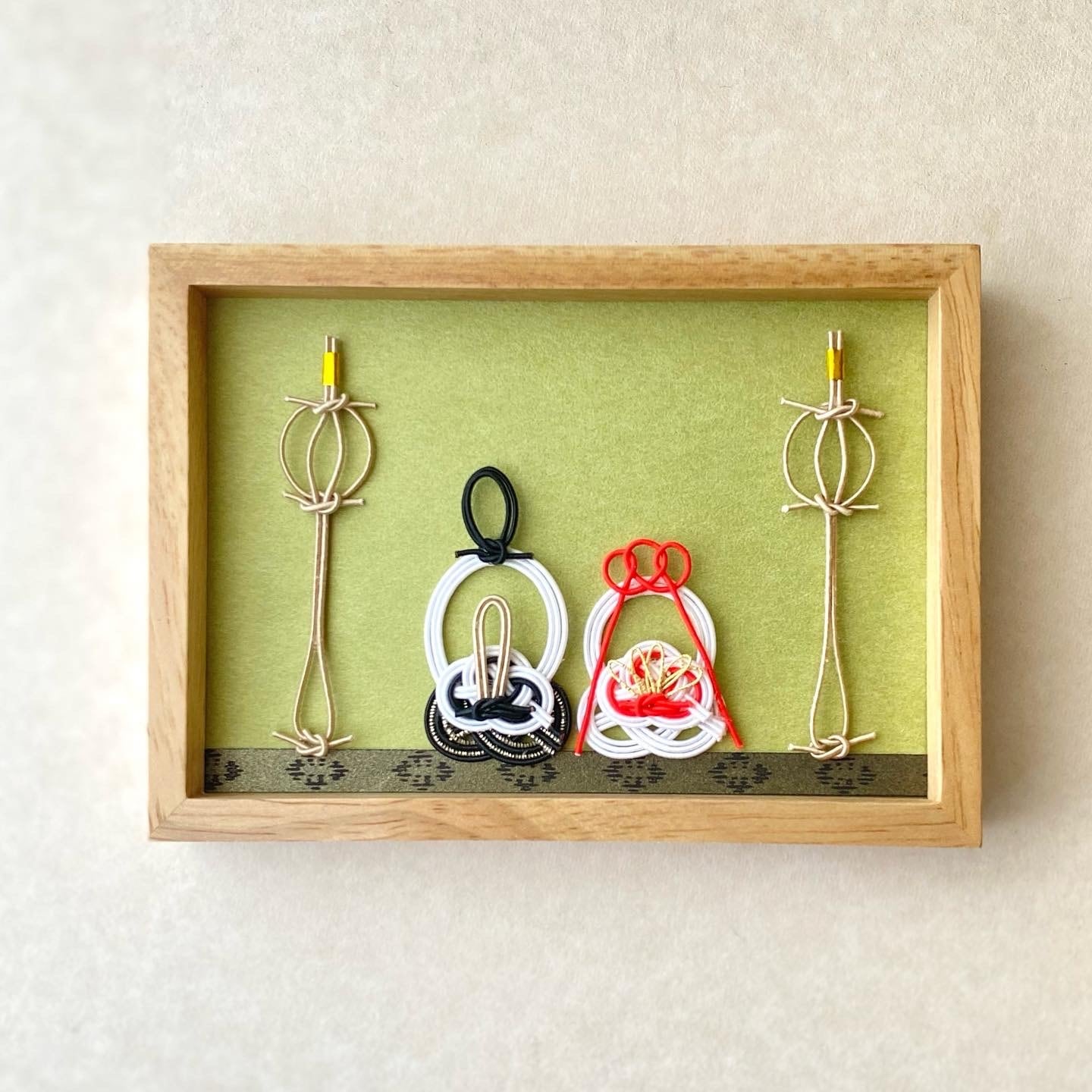 knot 水引で結ぶ　小さな雛飾り　雪洞つき | musubi_tokyo(ムスビトーキョー）－水引細工のお店 powered by BASE
