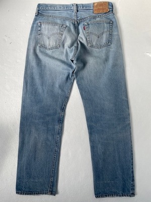 M-102 リーバイス Levis501古着 1982年赤耳 米国製刻558　W 84cm  股下 73cm　