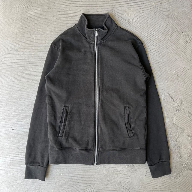 Full zip sweat shirt
