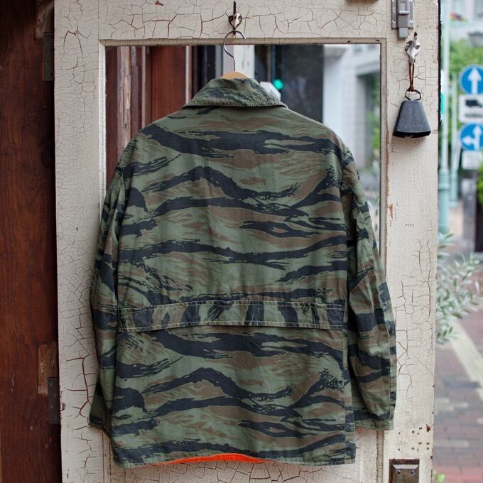 1970s Unknown Reversible Tiger Stripe Hunting Jacket / タイガー