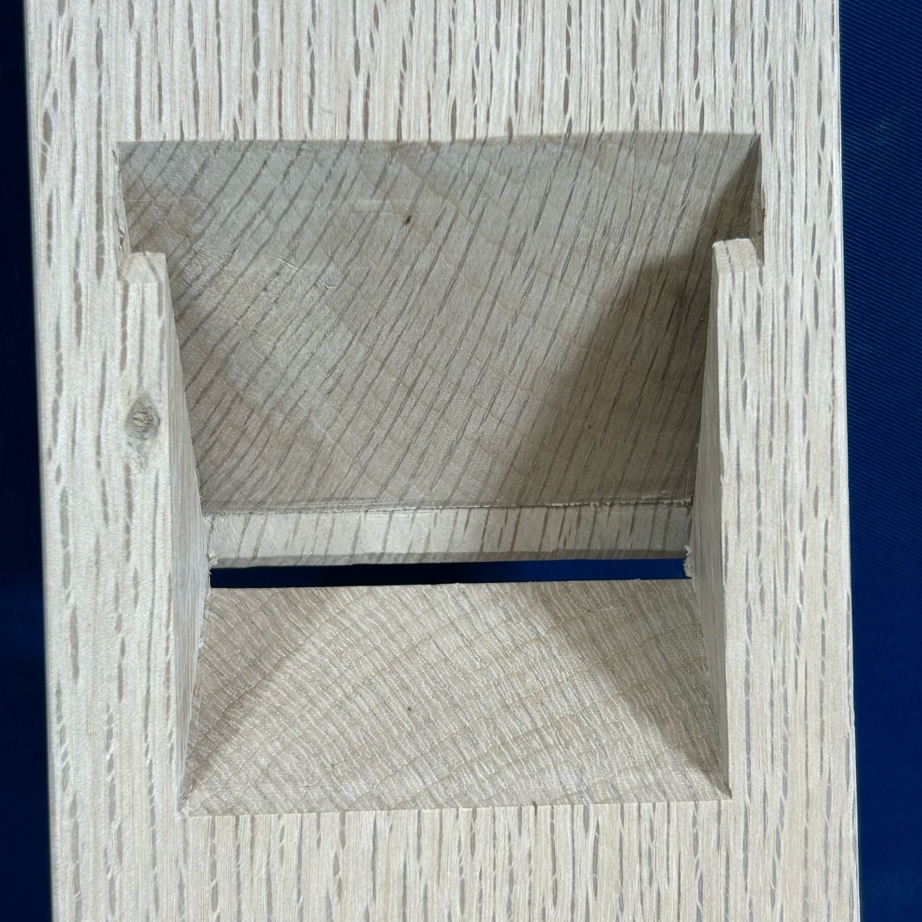 小吉屋木工 渡辺光雄作 / 鉋堀長台 白樫材〈寸八 / 70mm用〉※全長400mm