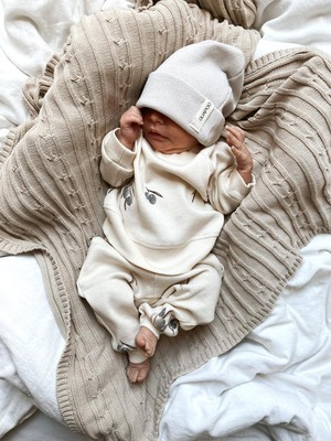 GUAPOO LITTLE OLIVE LEGGINGS オリーブレギンス　スウェット　コットン１００％　ジョガーパンツ　日本未入荷　男女兼用　輸入子供服　こどもふく　ヨーロッパ子供服　出産祝い