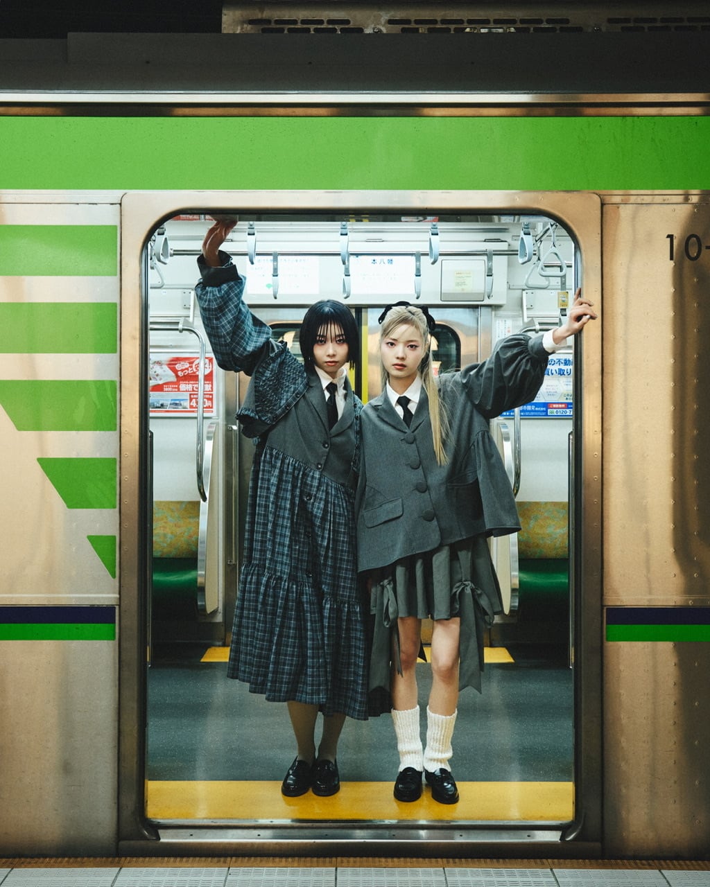 リボンガーターショートパンツ BLACK