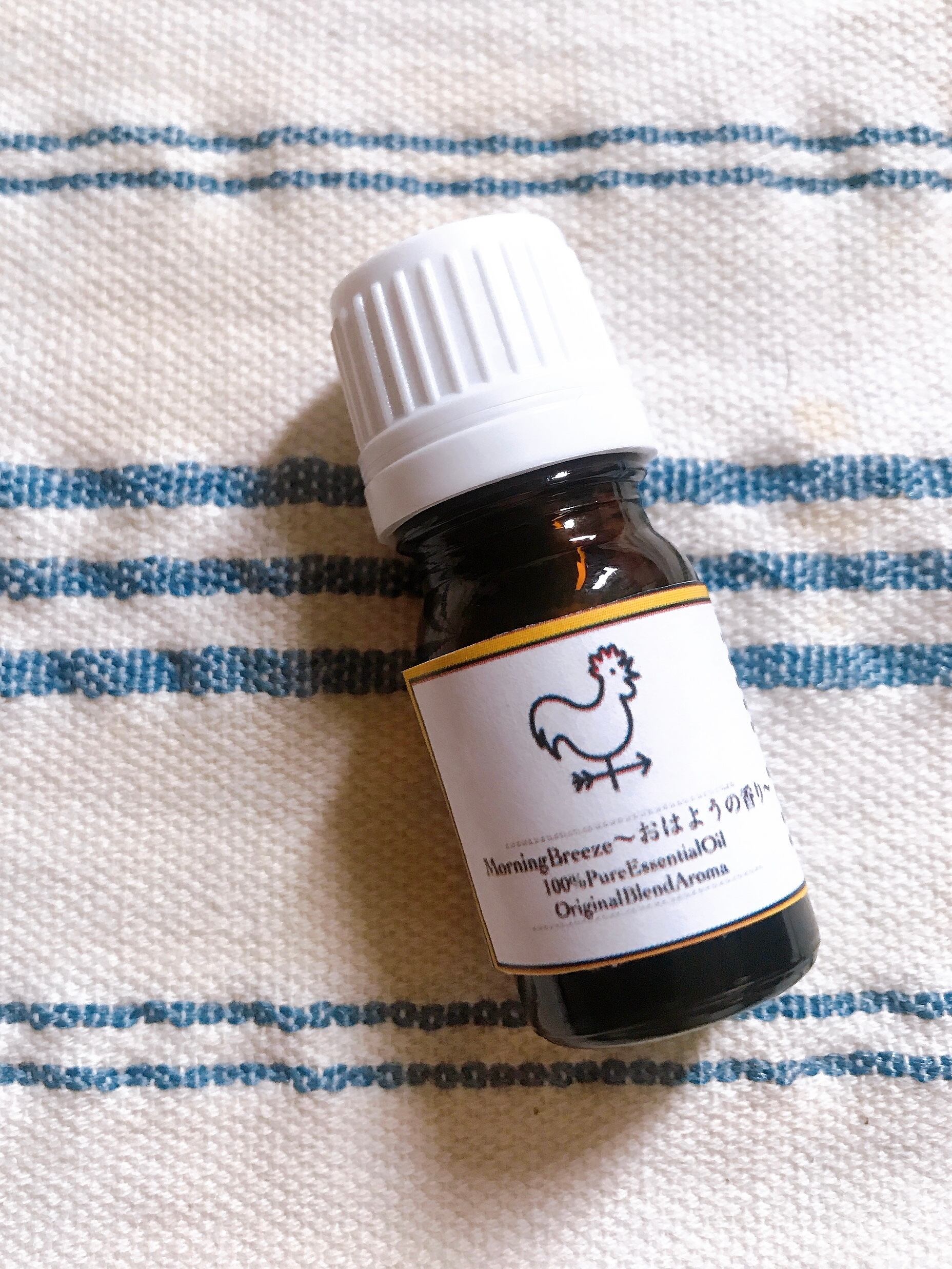 ブレンドアロマオイル 島の記憶」オリジナルブレンド精油4本セット