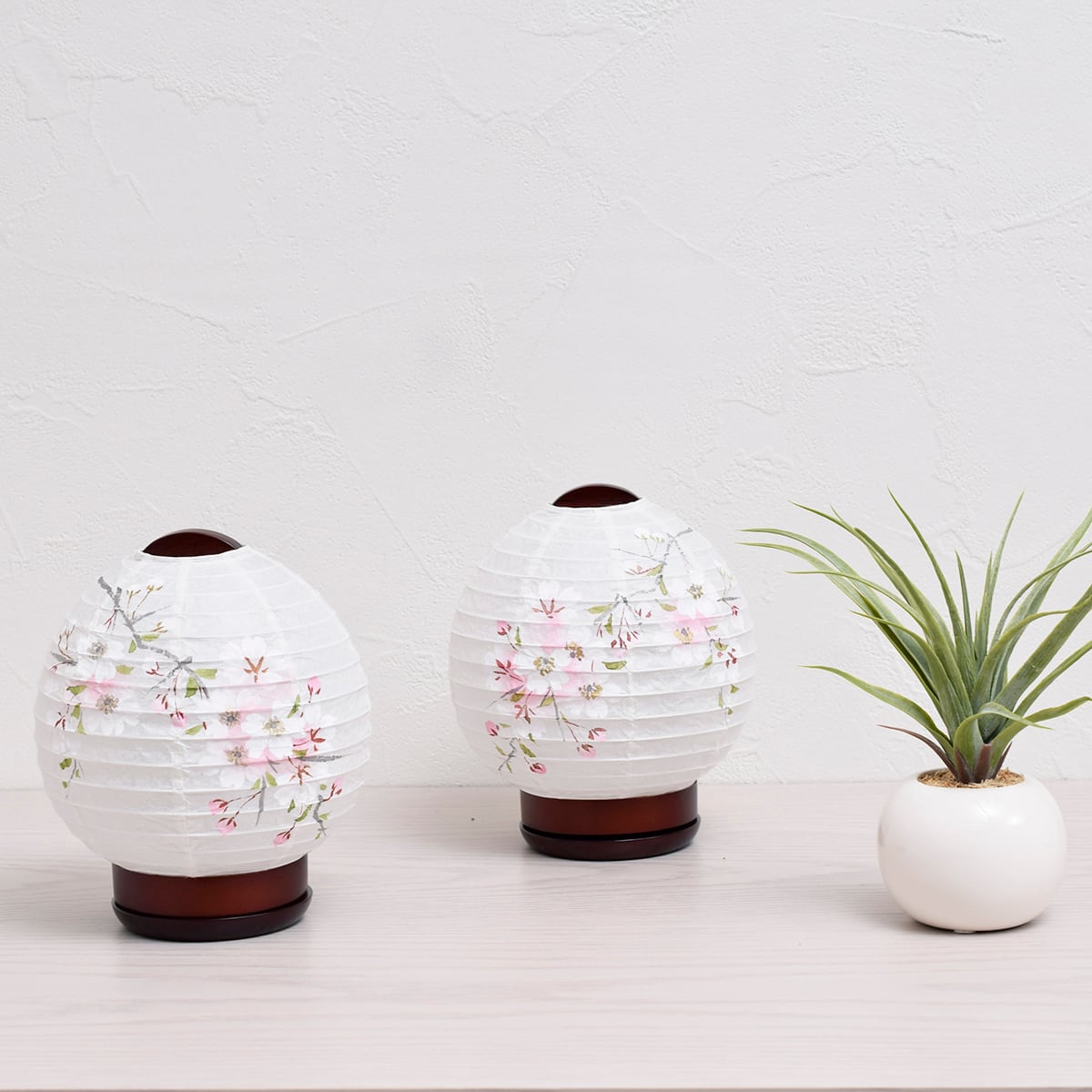 盆提灯【ほのか華1号 SAKURA】モダン |おしゃれ |コンパクト 盆提灯【ほのか華1号 SAKURA】モダン |おしゃれ |コンパクト