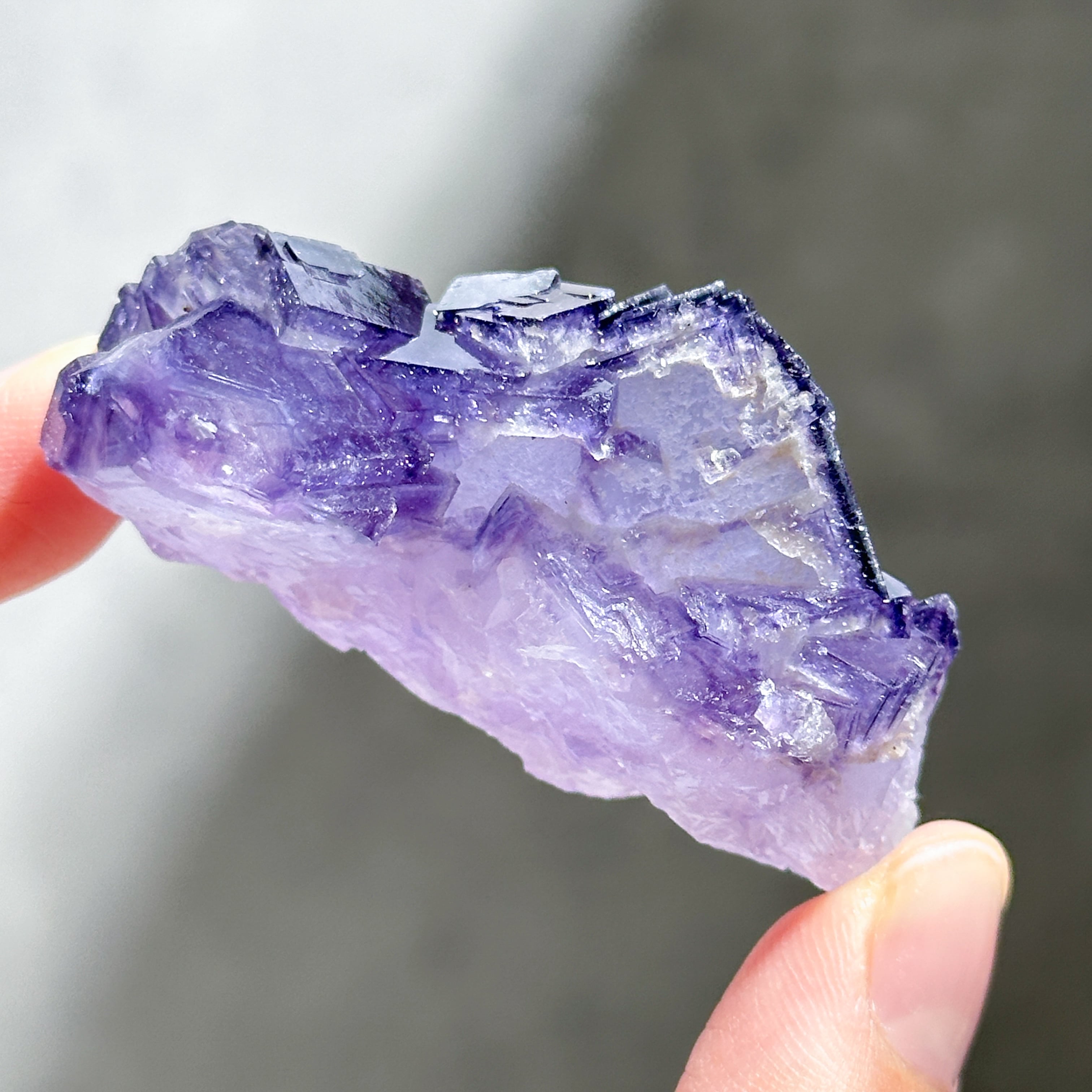 蛍光◎ヤオガンシャン産フローライト 原石03◇ Fluorite From