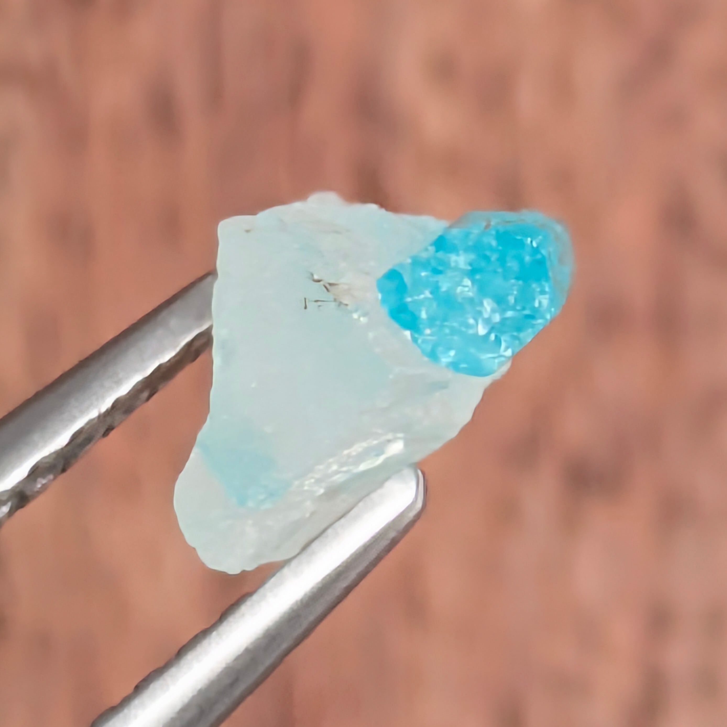 パライバトルマリン原石 ブラジル・パレーリャス産【1.27ct】PRO207981