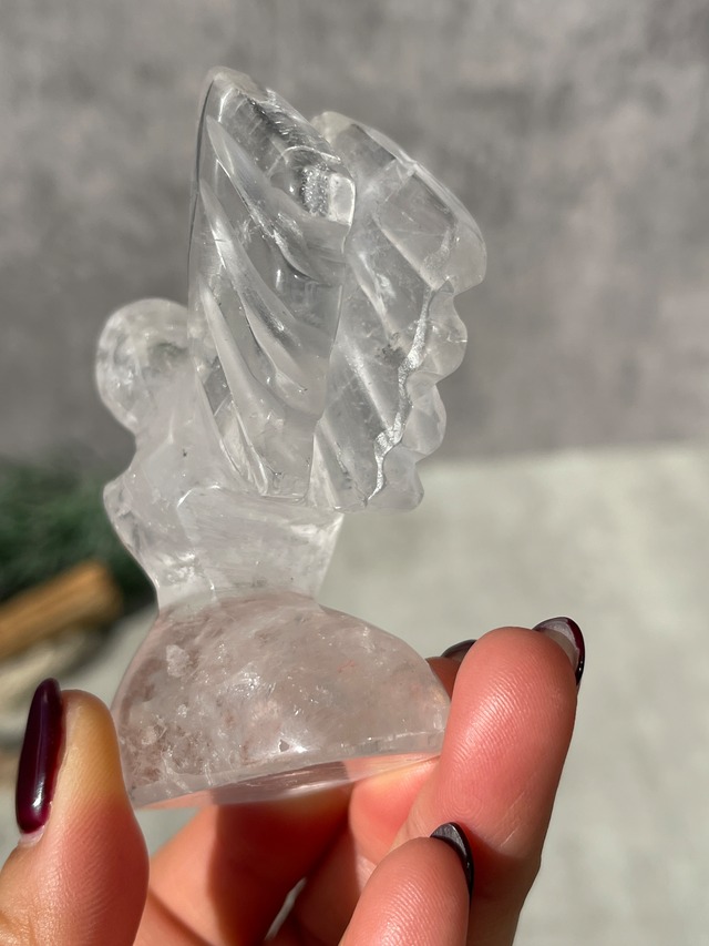 ブラジル・ミナスジェライス州・ゼッカデソーザ産  エンジェル 彫刻｜天使　祈り