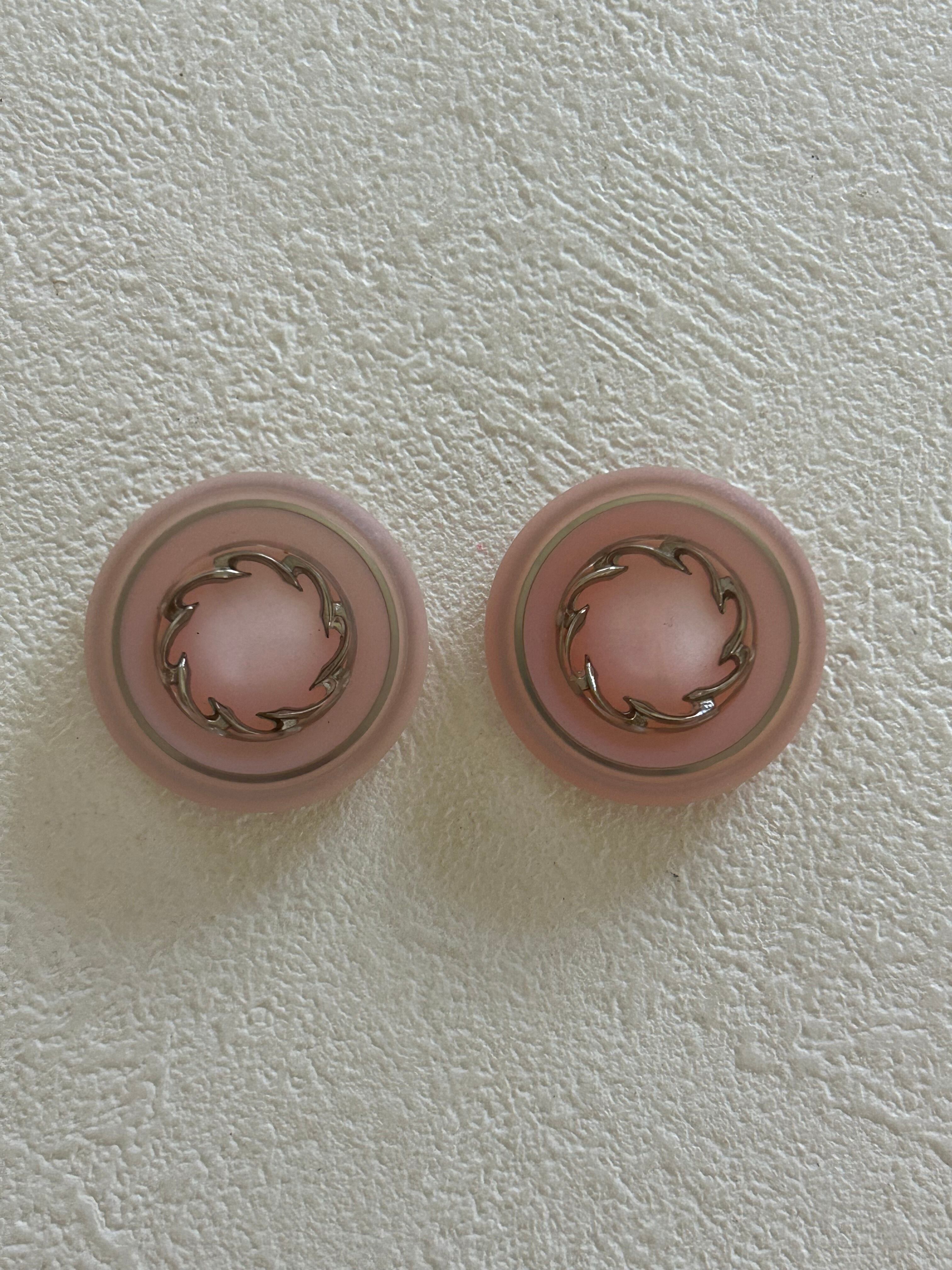 Japanese Vintage ボタン 27mm ピンク プラスチックボタン 昭和レトロ アクセサリーパーツ 装飾材 カルトナージュ