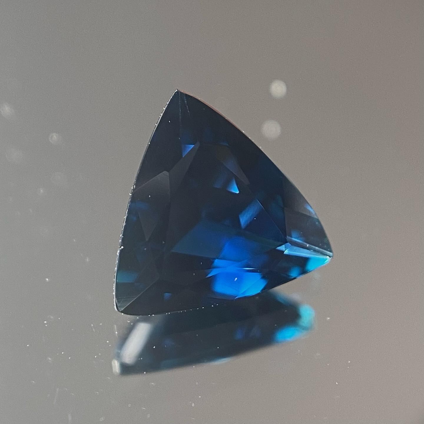 希少なインディゴライト2 純粋ブルー