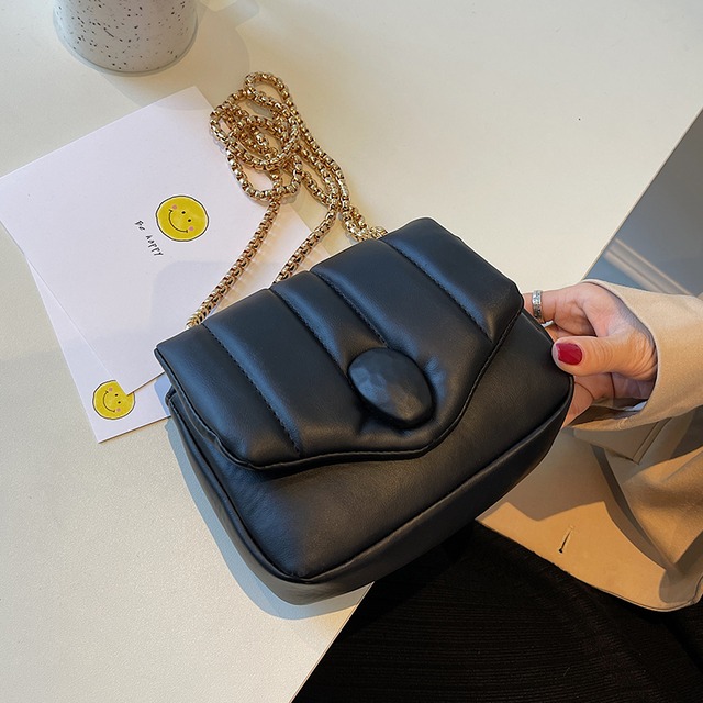 オータムウィンターレディースチェーン 秋物 冬物 スクウェア メッセンジャーバッグ 手作りハンドバック8995109403