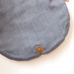 【完売】ドット刺繍のベビーリュック(ベージュデニム)